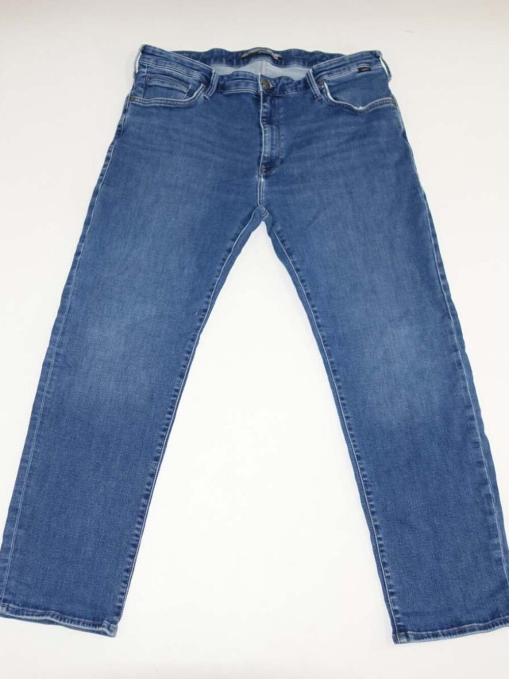 Mavi Men's Zach Athletic Straight Leg Jeans Size 38 x 30 Blue Mid Rise Denim